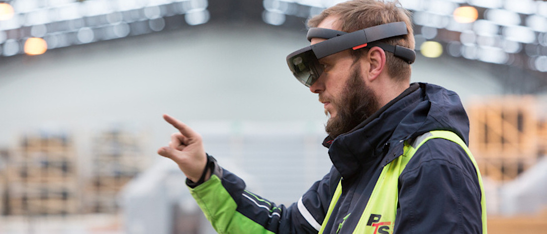  Die Hände frei: Die HoloLens im Industrie-Einsatz © PTS/ProLog Innovation 