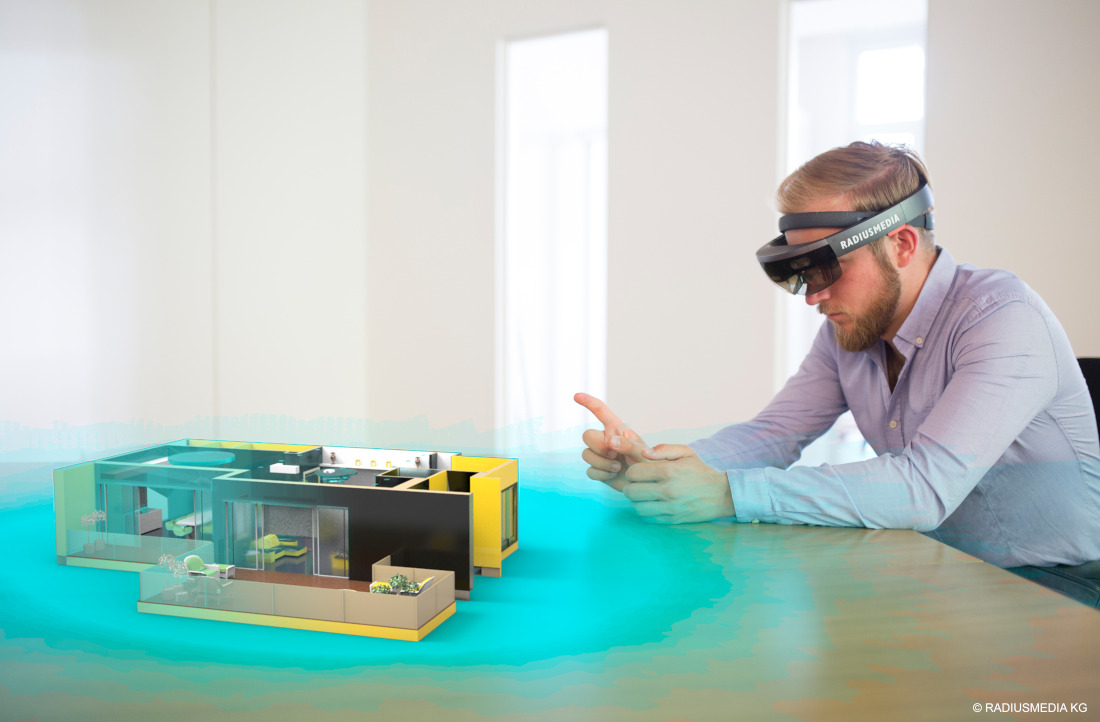 Echtes und virtuelles verbinden: die Microsoft Hololens macht's möglich, Bild: RADIUSMEDIA