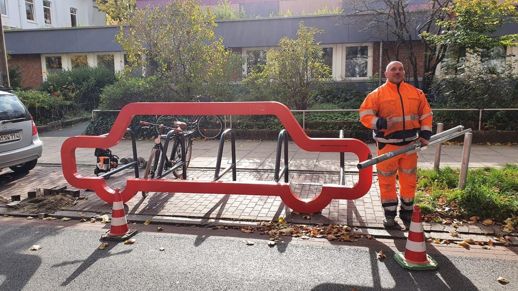 Fahrrad-Bügel anstatt Parkplätze: Mehr Raum für alle, Bild: Findeisen