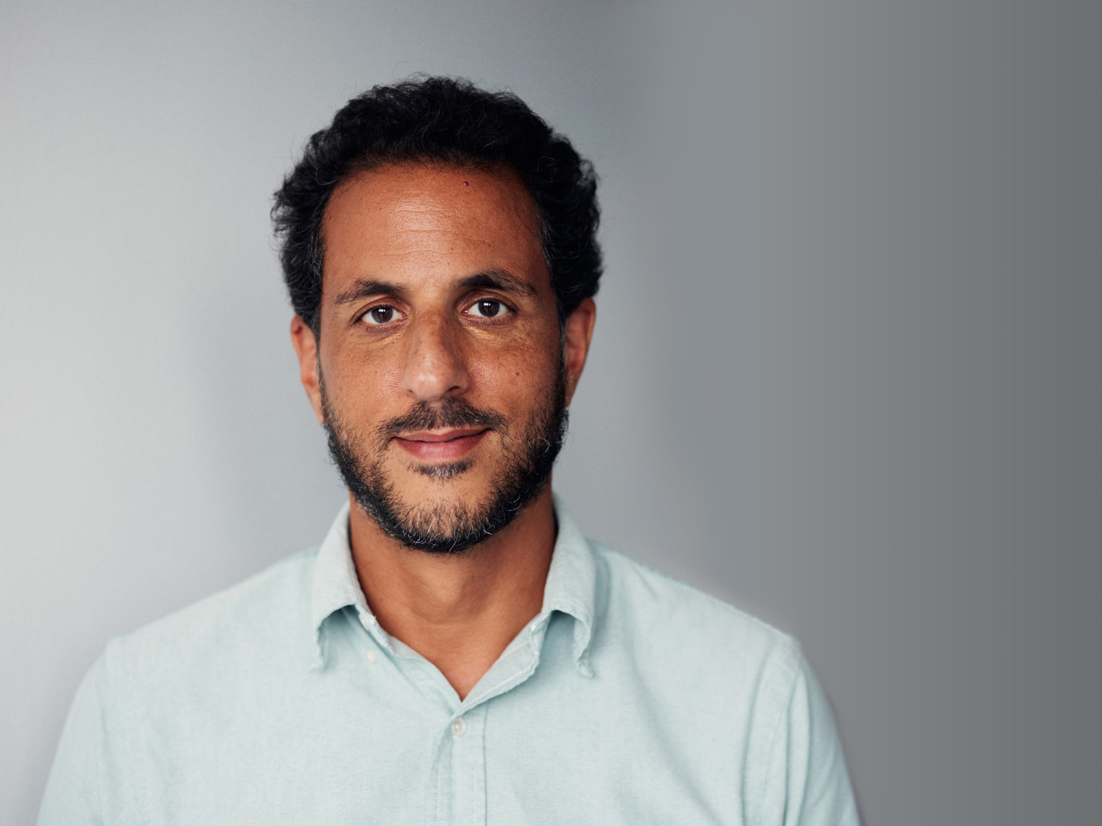 Professor Kurosch Rezwan